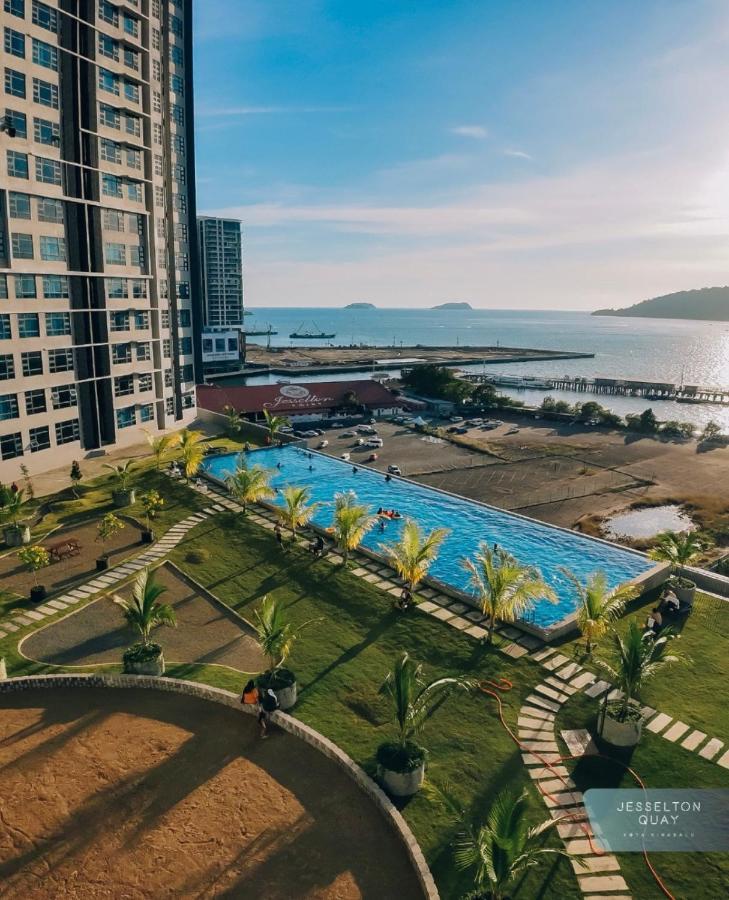 Botiza Suites At Jesselton Quay โกตาคินาบาลู ภายนอก รูปภาพ