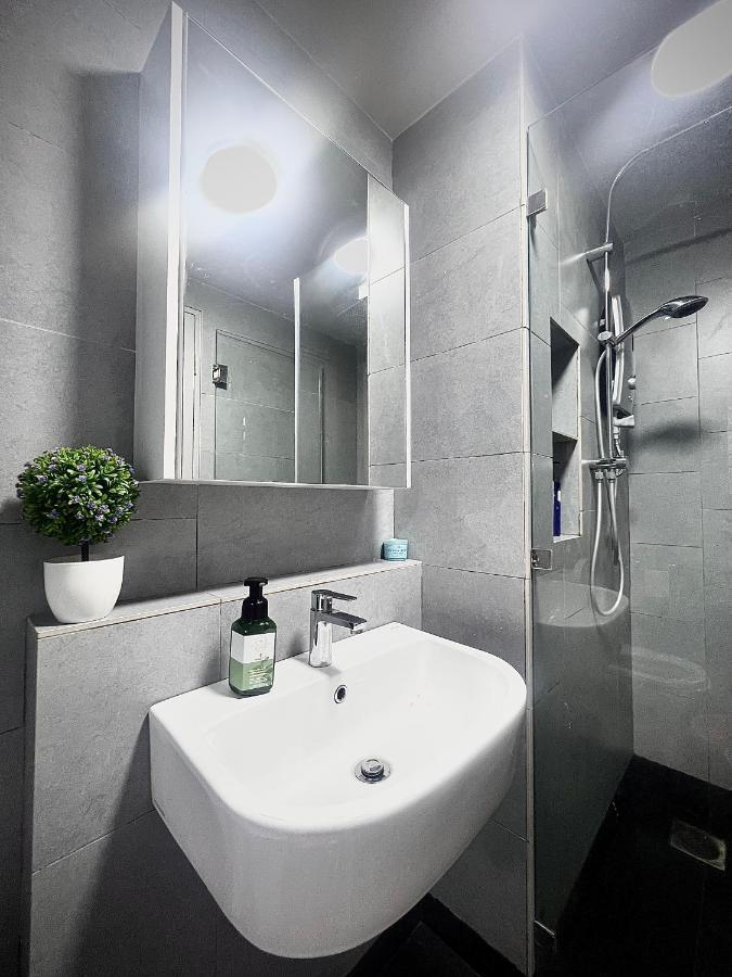 Botiza Suites At Jesselton Quay โกตาคินาบาลู ภายนอก รูปภาพ