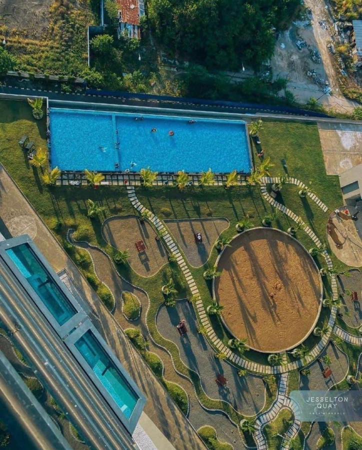 Botiza Suites At Jesselton Quay โกตาคินาบาลู ภายนอก รูปภาพ